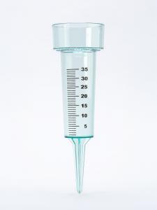 Csapadékmérő leszúrható